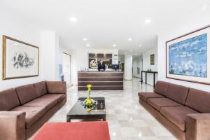travelers suites edificio fontana plaza
