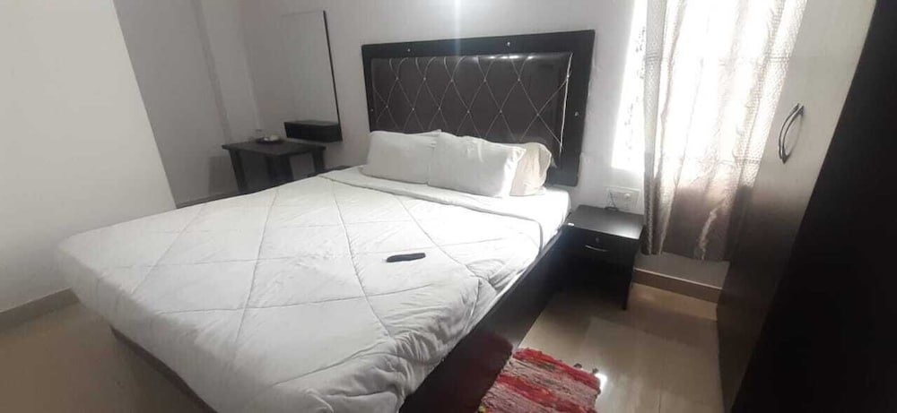 Pph Living S Grand,Shamshabad>>Hyderabad,3 star