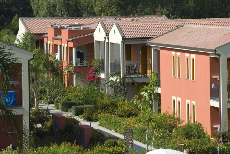 voi baia di tindari resort