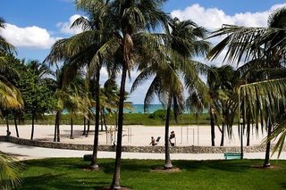 waldorf towers south beach