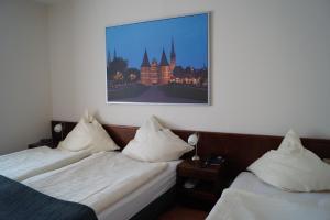 Hotel Forsthaus St Hubertus,Gross Groenau>>Dassow,3 star