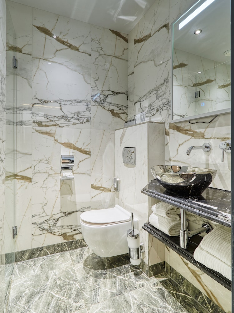 g experience hotel