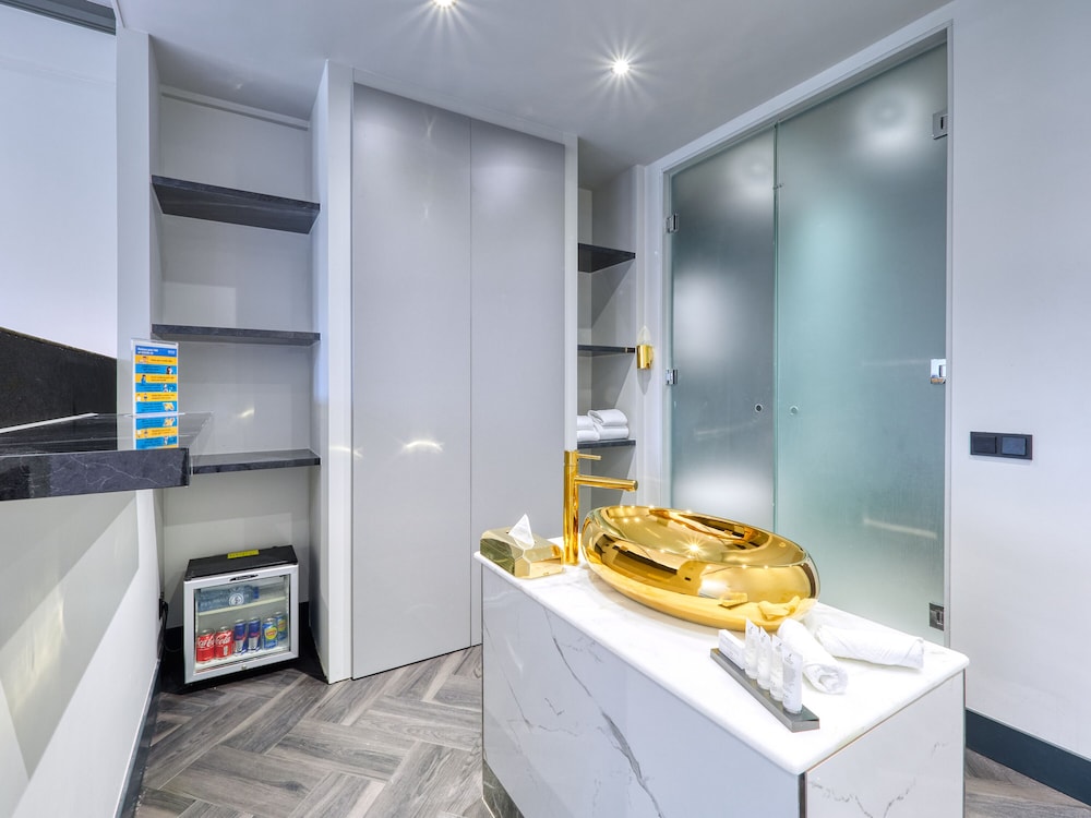 g experience hotel