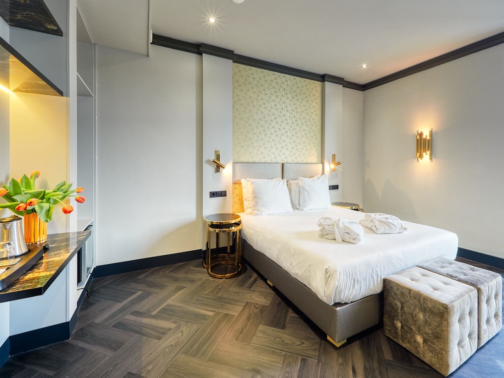 g experience hotel