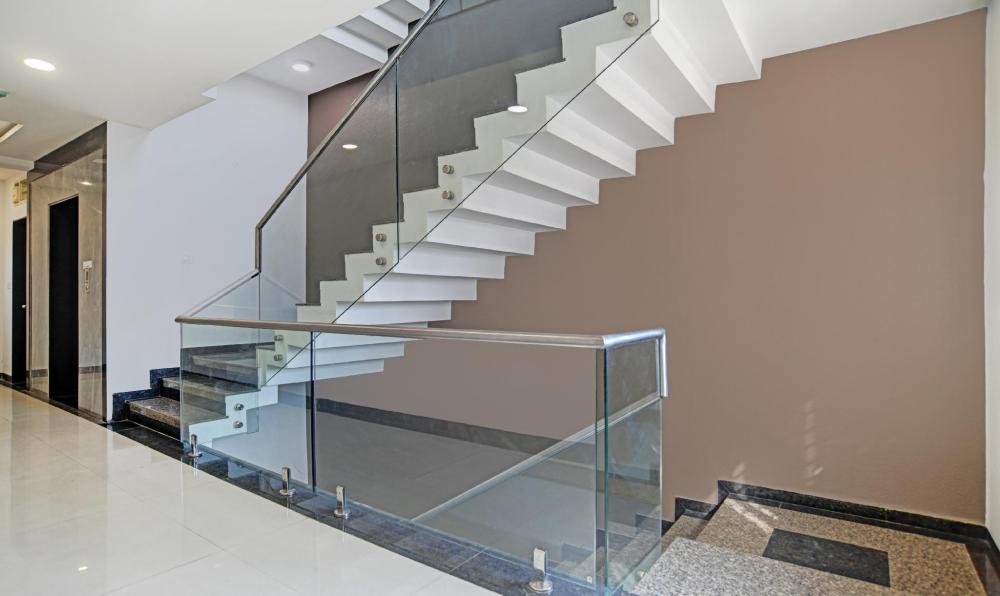 Treebo Grand Euro Pipliyahana Square,Madhya Pradesh>>Indore,3 star