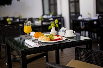 eurostars patios de cordoba hotel