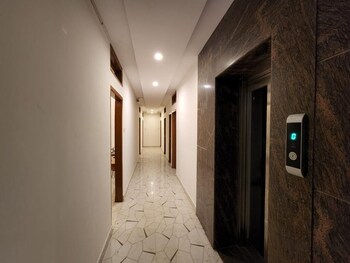 Hotel Orchid,Nirala Nagar,3 star