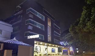 treebo thoduvas star plaza cochin airport
