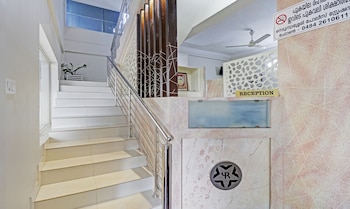 treebo thoduvas star plaza cochin airport