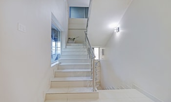 treebo thoduvas star plaza cochin airport