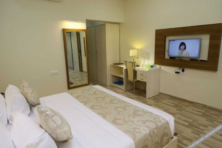 the desert den little rann of kutch