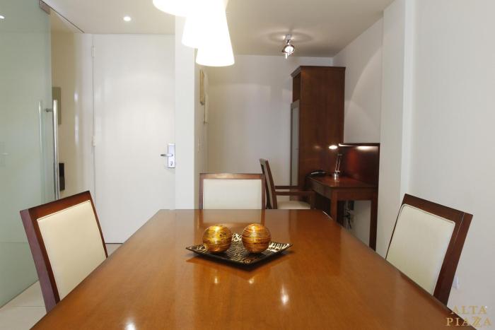 alta piazza casa di appartamenti