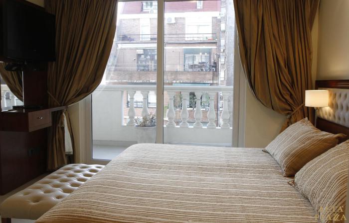 alta piazza casa di appartamenti