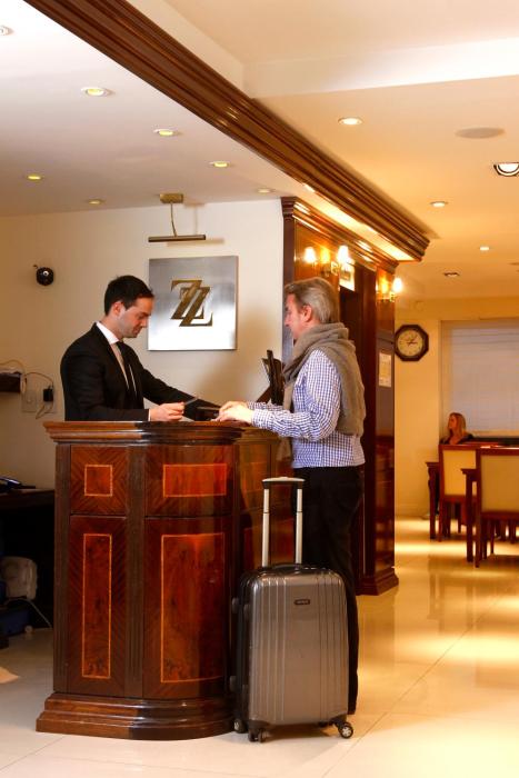 alta piazza casa di appartamenti