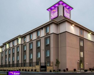 Sleep Inn & Suites And Conference Center Downtown,Indiana>>Center Township,3 star