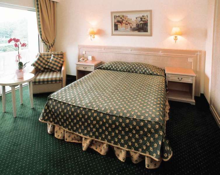 miarosa ghazal resort