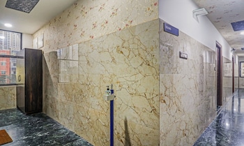 treebo trend j a royal suites