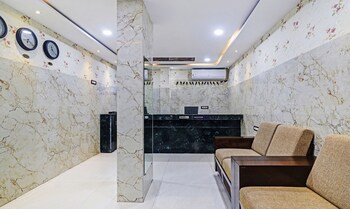 treebo trend j a royal suites