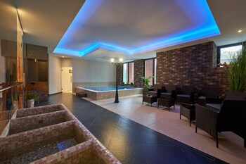 hotel queens