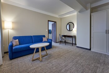 hotel queens