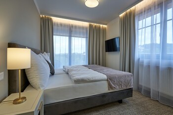 hotel queens