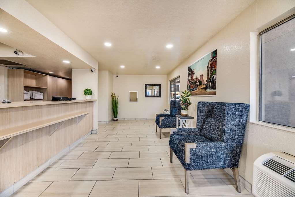 econo lodge stockton near i 5 fairgrounds