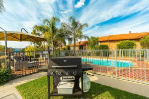 Hume Country Motor Inn,Glenroi>>Albury,4 star