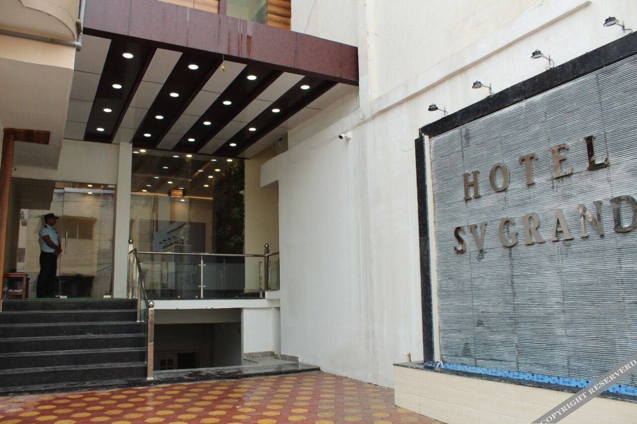 hotel sv grand varanasi