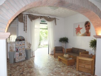 Ostello Casa Per Ferie Stella Marina - Hostel,Emilia-Romagna>>Cesenatico,2 star