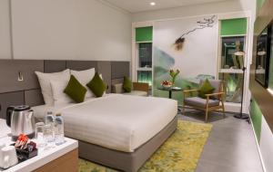 al khoory courtyard hotel