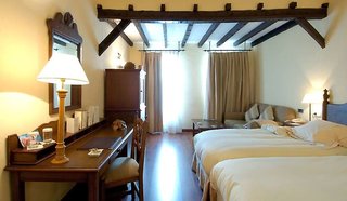 Vincci Seleccion Rumaykiyya,Granada>>Cajar,5 star