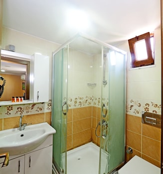 renova hotel fatih