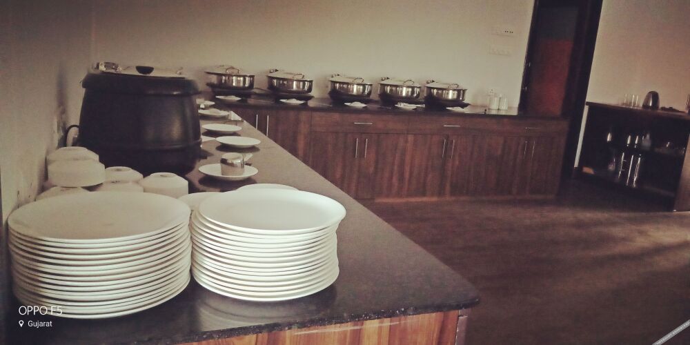 kavish gir lion resort
