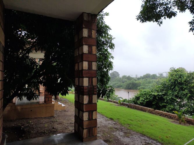 kavish gir lion resort