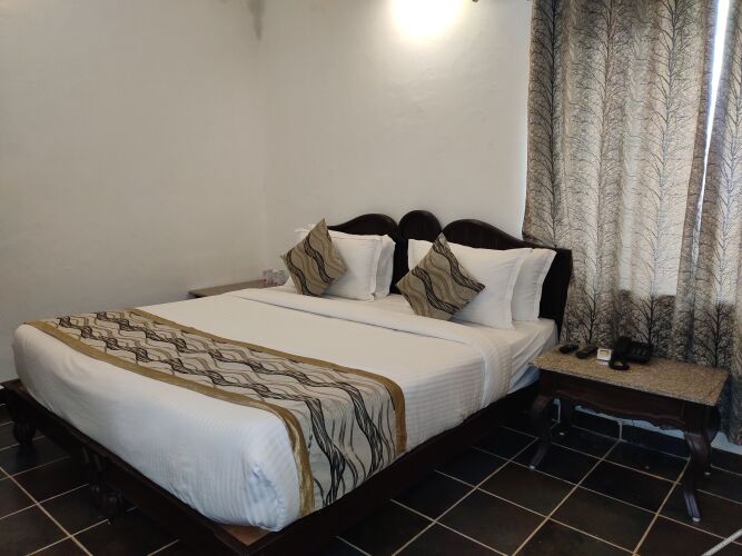 kavish gir lion resort