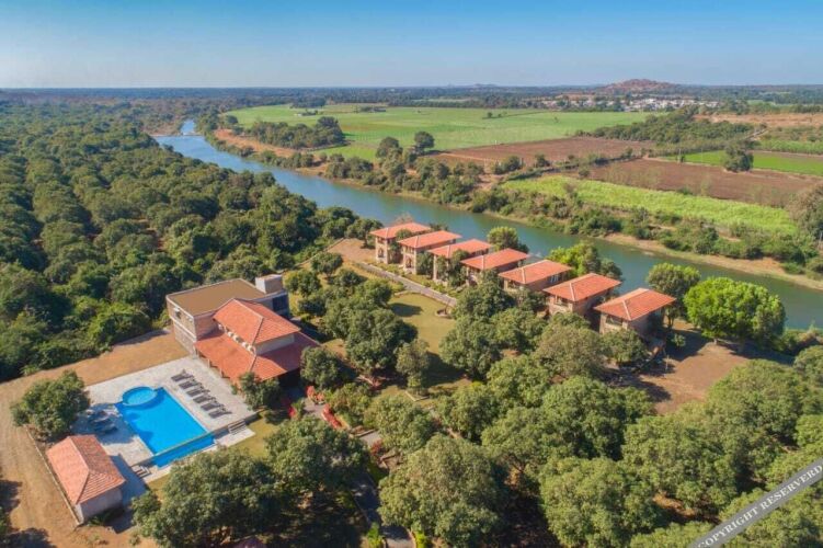 kavish gir lion resort