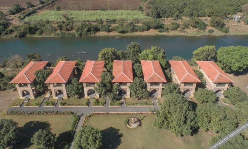 kavish gir lion resort