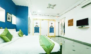 hotel udai niwas by the lake