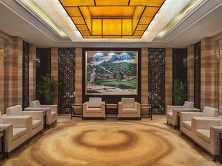 movenpick hotel enshi