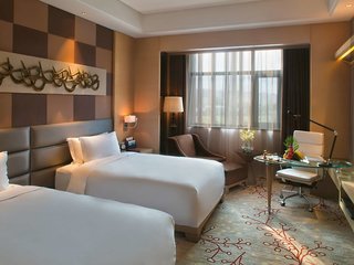 movenpick hotel enshi