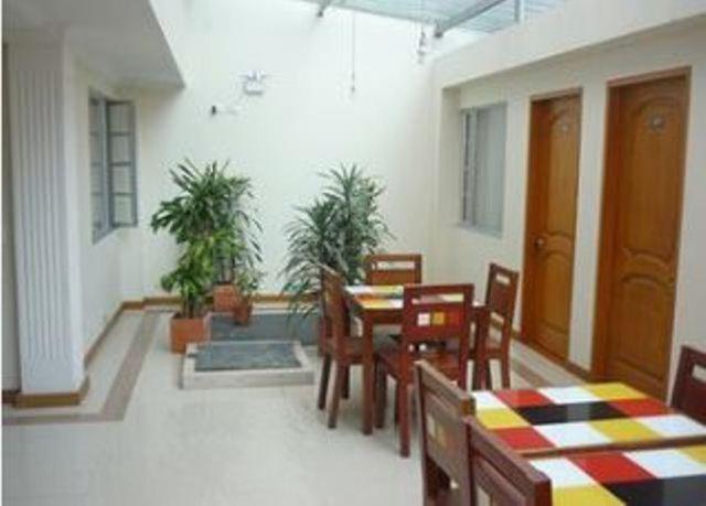 hotel casa la riviera