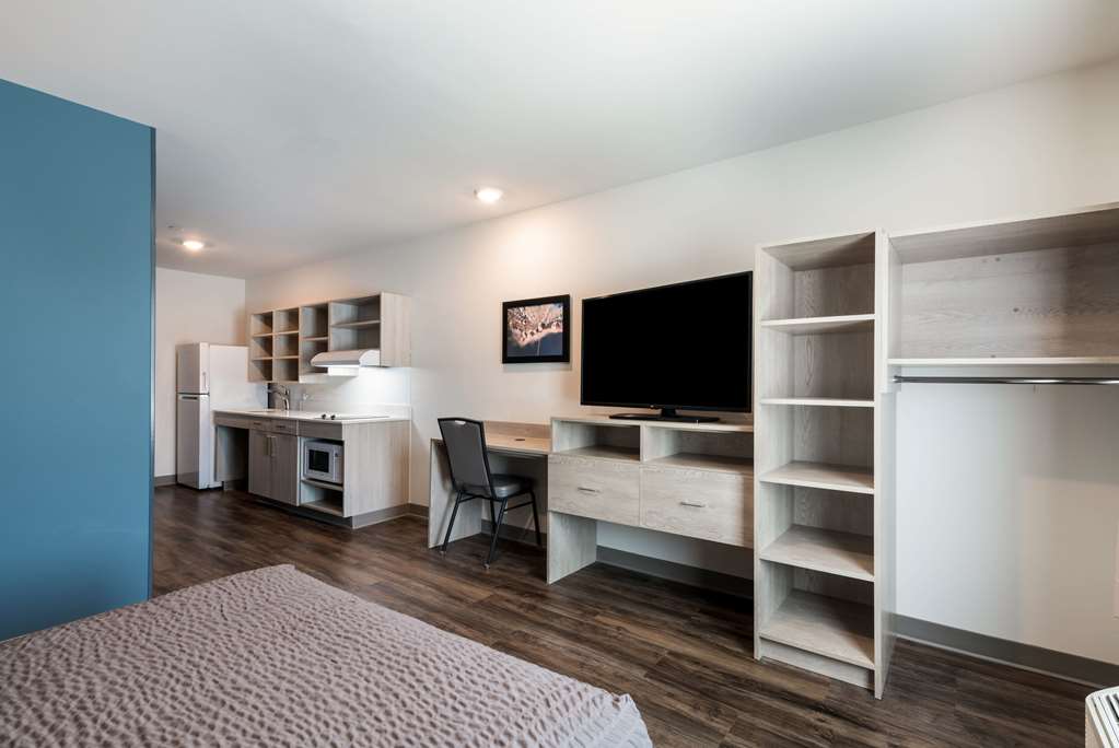 woodspring suites greensboro high point north