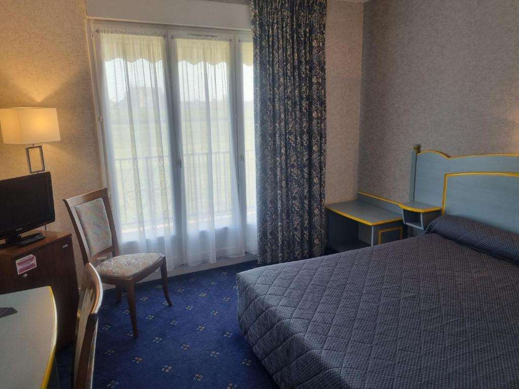 logis hotel sully le chateau