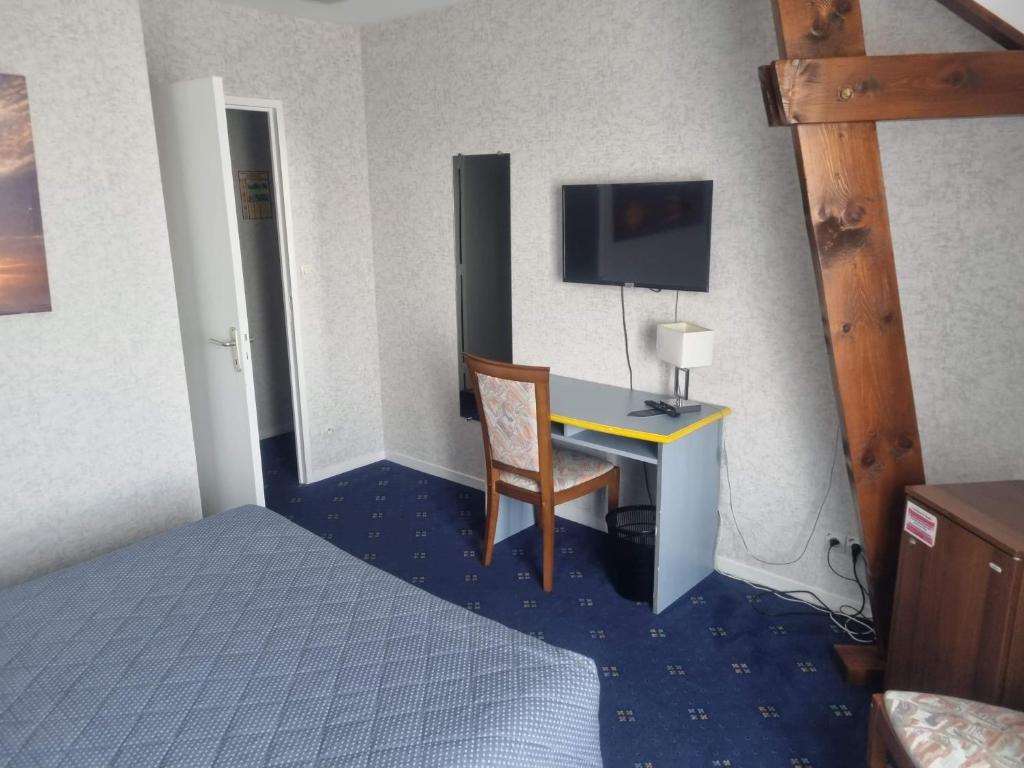 logis hotel sully le chateau