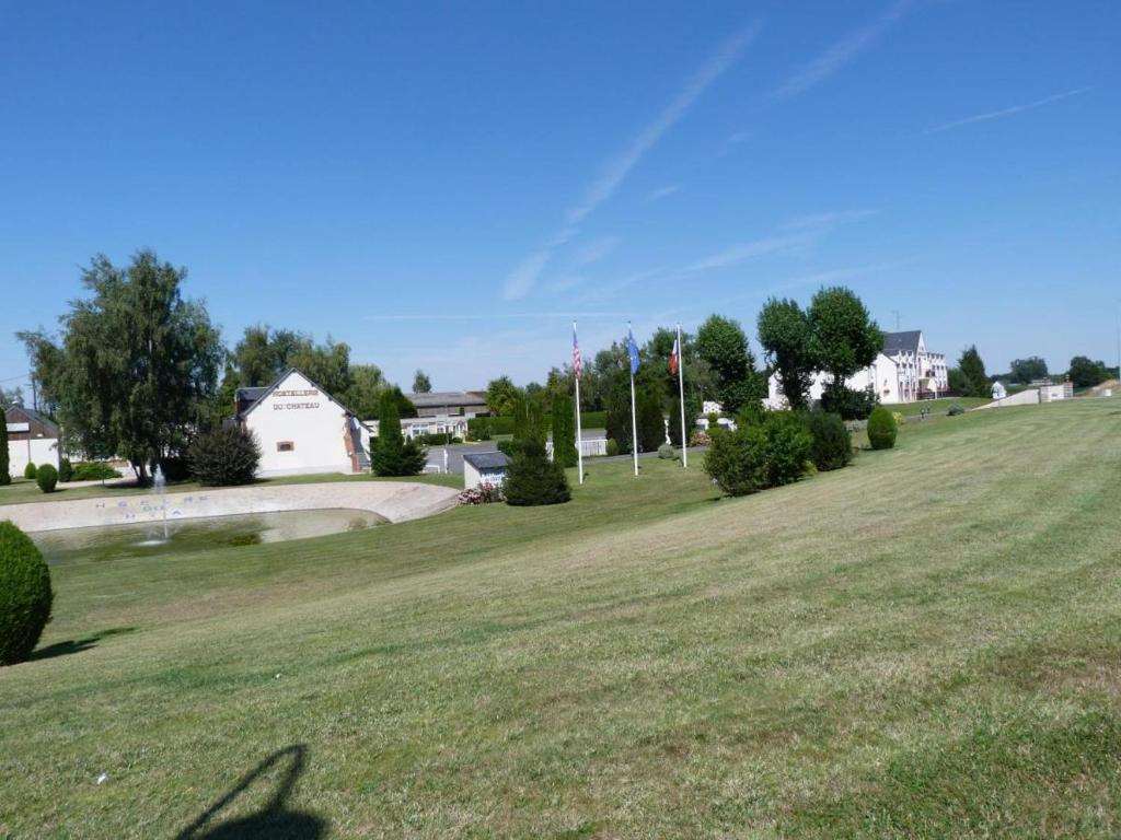 logis hotel sully le chateau