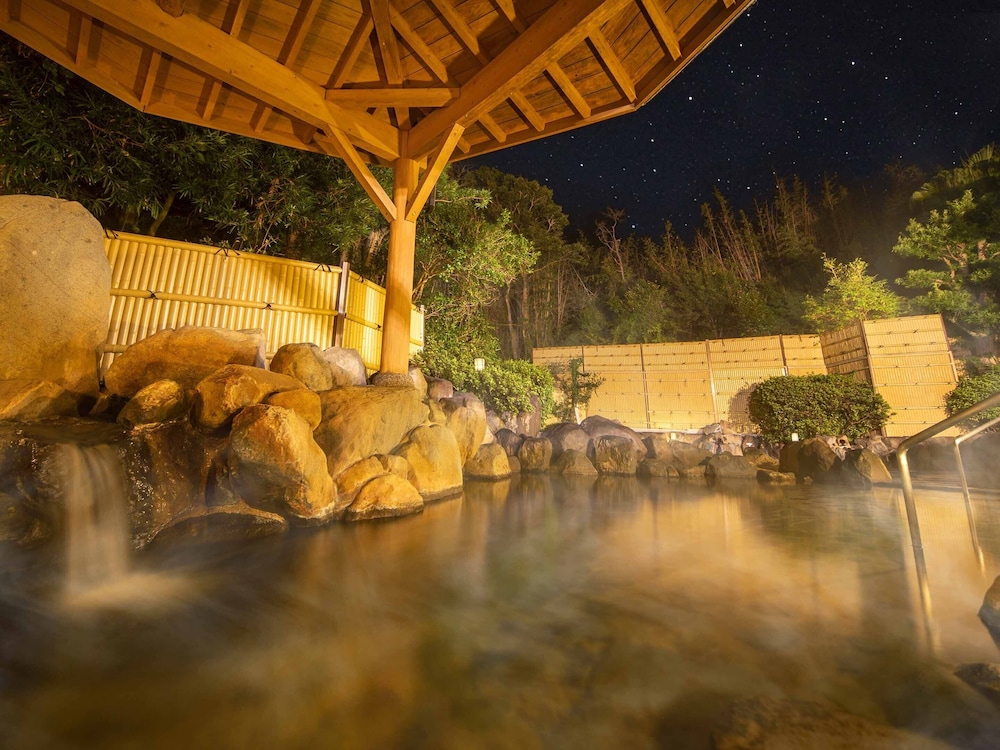 yukai resort hirado senrigahamaonsen hotel ranpu