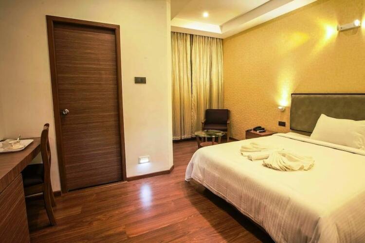 brownstar boutique hotel