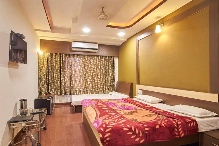 hotel goodluck residency