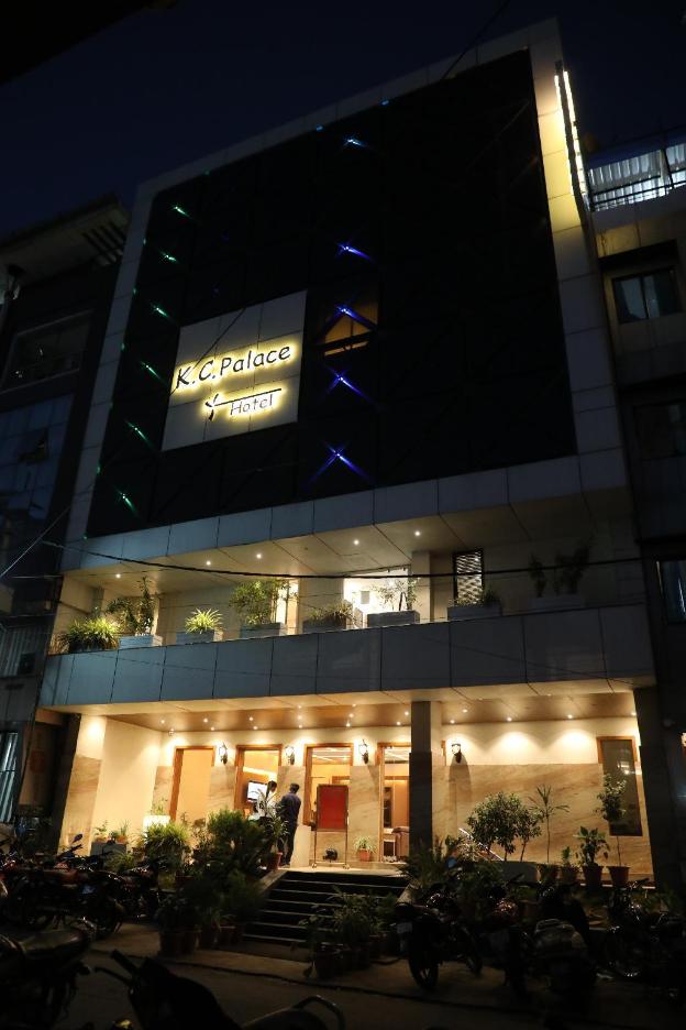 hotel k c palace