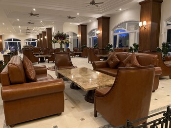 montrose golf resort and spa